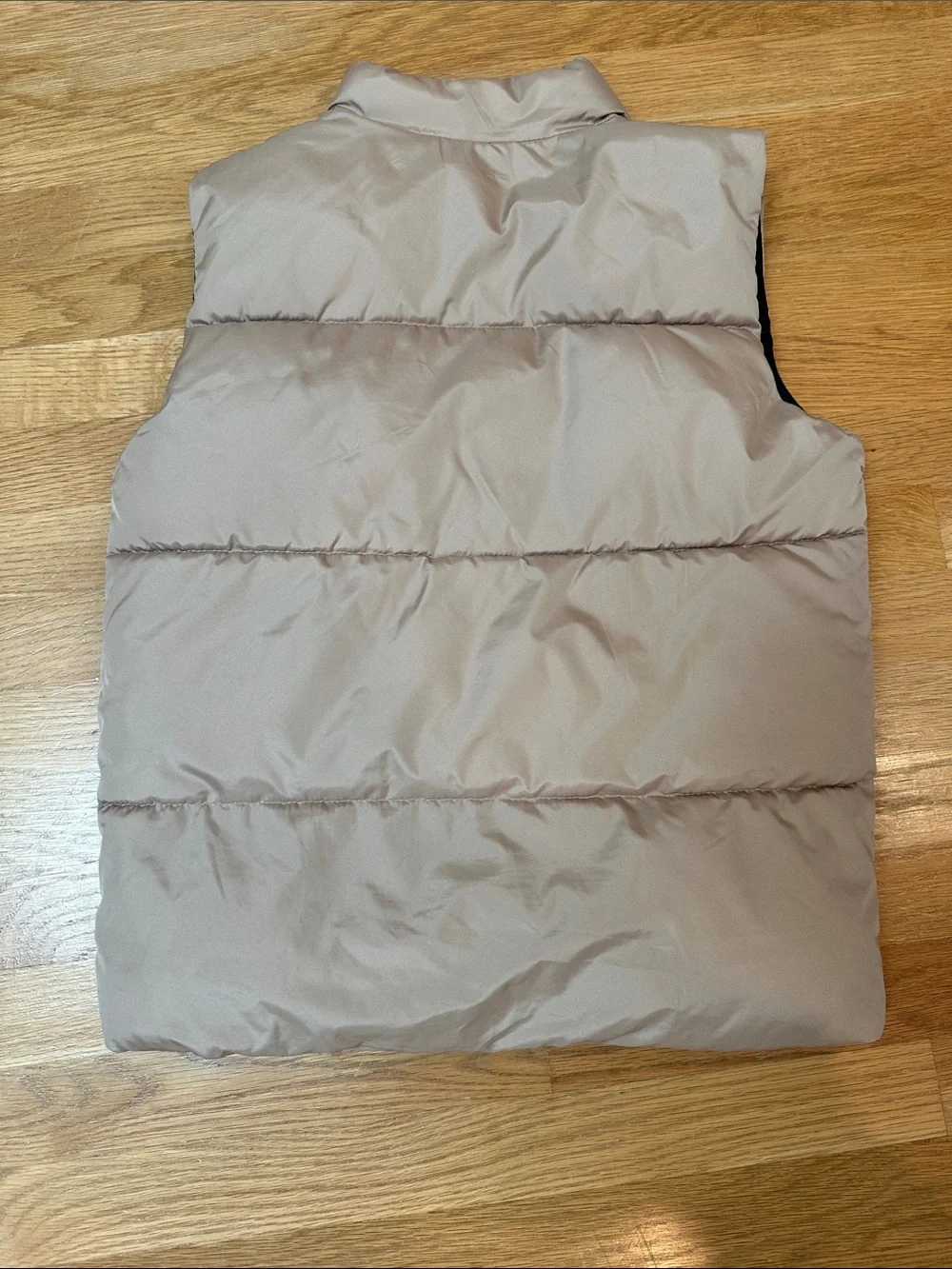 Old Navy Beige Quilted Puffer Vest